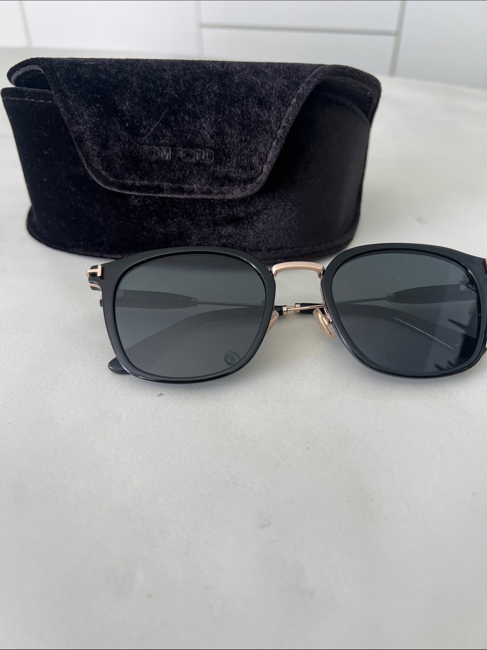 TOM FORD SUNGLASSES - Black Gold - 55m - FT1243-K 20A 55 - Picture 4 of 10